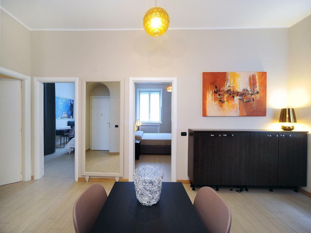 Urban District Apartments - Milan Old Town Central 2 Br エクステリア 写真